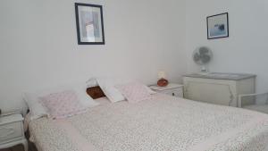 Two-Bedroom Apartment with Terrace and Sea View room in Apartments by the sea Sevid Trogir - 16897