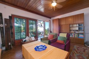 Apartments by the sea Brela, Makarska - 16950