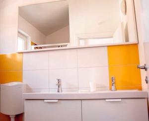 Apartments by the sea Sveti Filip i Jakov, Biograd - 16966