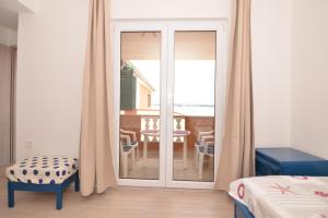 Apartments by the sea Tkon, Pasman - 16589