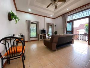 1-Bedrooms Cozy Entire house near Bangtao Beach free wifi