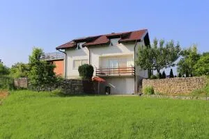 Apartments with a parking space Slunj, Plitvice - 16905 - Gonji Popovac