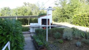 Double Room Njivice 17010a