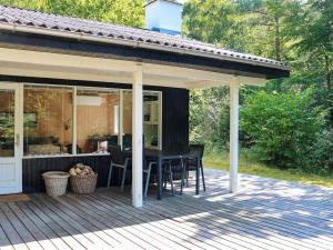 6 person holiday home in Hadsund-By Traum