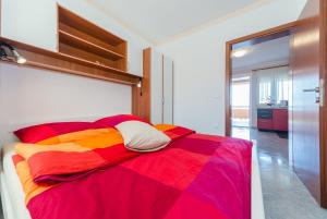 Apartments by the sea Vir - Lozice, Vir - 18567