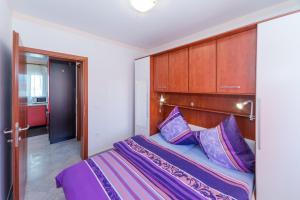 Apartments by the sea Vir - Lozice, Vir - 18567