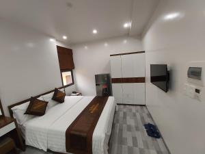 Trường Sinh Hotel