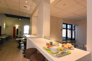 Hotels ibis budget Nice Aeroport : photos des chambres