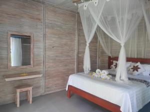 Vista Huts Lembongan