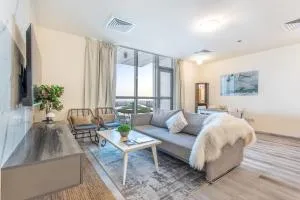 Live in the center of Sea, Mountains, Mangroves of RAK - Şāliḩīyah