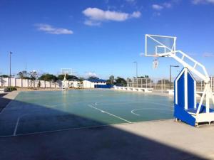 1 BR Cozy Modern-Style Condo with Balcony & 5-star amenities at Wind Residences