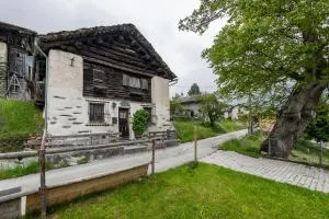 Casa Tavernela - 索廖