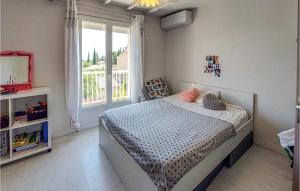 Maisons de vacances Lovely Home In Murviel-Les-Montpellie : photos des chambres