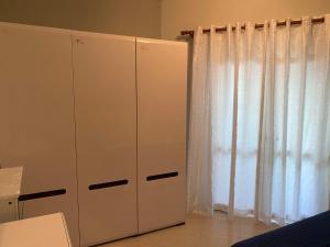 Coastal, 2-bedroom rental unit