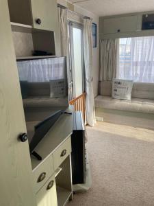 Hollie’s Hemsby holidays static caravan