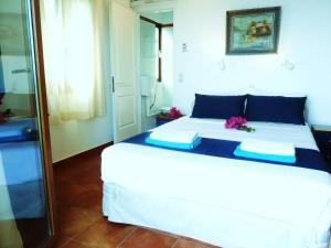 Milia Bay Hotel Apartments Alonissos Greece