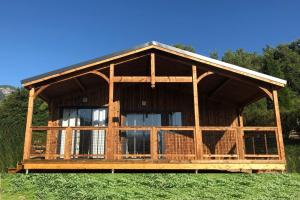 Chalets de Serre Poncon : photos des chambres