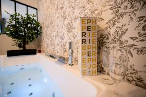 Appart'hotels Spa, Love & Relax : photos des chambres