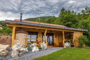 Lake Cottage - Koča ob jezeru - Šmartno ob Dreti