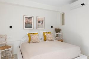 La AMARA Lounis - en el casco antiguo de Frigiliana