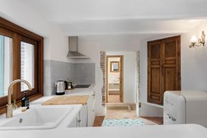 La AMARA Lounis - en el casco antiguo de Frigiliana