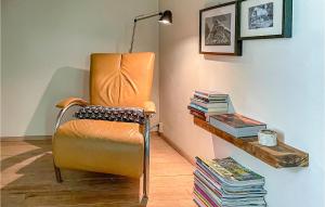 1 Bedroom Beautiful Home In Boekelo