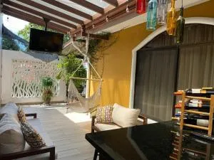 Airport SJO Residence - Edward & Familia Inn - Desamparados