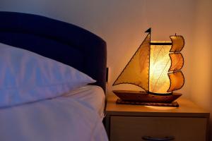 Apartments with parking space Vir - 18605