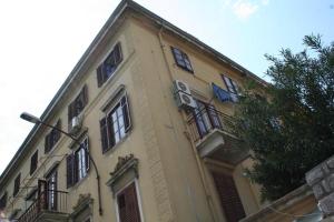 Apartments with WiFi Rijeka - 18659 