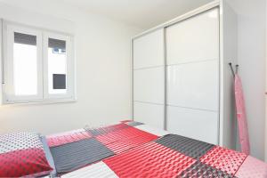 Family-friendly apartments with swimming pool Mavarstica, Ciovo - 18642