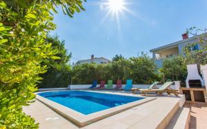 Family friendly apartments with a swimming pool Silo, Krk - 18677