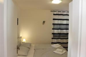 Family-friendly apartments with swimming pool Silo, Krk - 18677