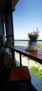 Dwharf Seaview Executive Suit PortDickson