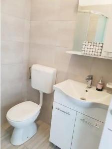 Apartments with parking space Bibinje, Zadar - 18619