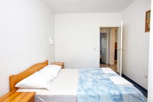 Apartments with parking space Biograd na Moru, Biograd - 18665