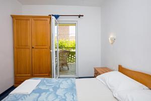 Apartments with parking space Biograd na Moru, Biograd - 18665