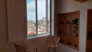 Downtown Clerigos Duplex With River View by Vacationy