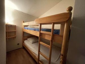 Appartements Appartement 2 pieces cabine a 700m du village - Praz-Sur-Arly - 6 pers - Ski et lac prox. - FR-1-603-61 : photos des chambres