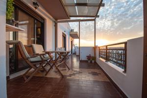 Loft style apartment near the Old Town