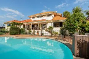 格兰奇海景住宿加早餐旅馆 - Omokoroa