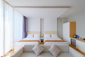 Khách sạn Minh Long