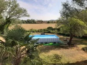 LOCATION APPART 45 M² - 2 CH AVEC JARDIN PRIVATIF - Combas