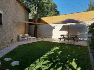 Maisons de vacances LOCATION APPART 45 M² - 2 CH AVEC JARDIN PRIVATIF : photos des chambres