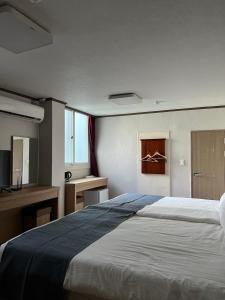 Bricks Stay Jeju City & Aiport