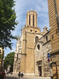 Appartements Le Phoenix de Sainte Victoire : photos des chambres