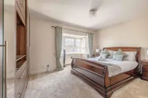 SPACIOUS 3 BEDROOM HOME - GREAT FOR FAMILIES! - Yiewsley