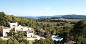 Villas L'Adret de Costelongue : Villa avec Piscine Privée