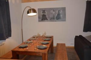 Chalets Chalet Alexanne - Meuble de tourisme classe 3 etoiles - Porte de St Gervais : photos des chambres