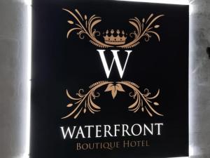 Waterfront Boutique Hotel Vanderkloof