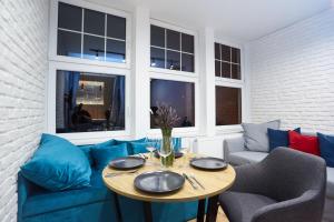 Apartament "Powoli" z darmowym parkingiem